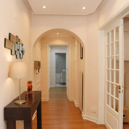 Apartment The Words' In The Heart Of *