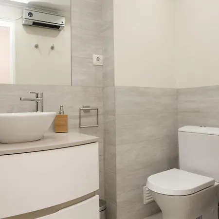 The Words' In The Heart Of Apartment Cascais